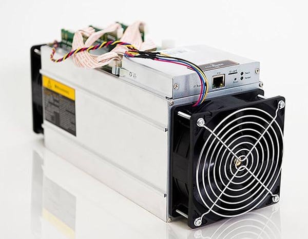 A-Bitmain-ASIC-Bitcoin-Miner